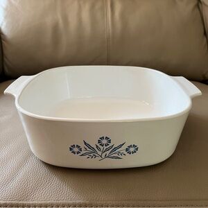 Vtg rare 4QUART CORNING WARE CORNFLOWER DESIGN A-84-B WHITE/BLUE BAKING DISH USA